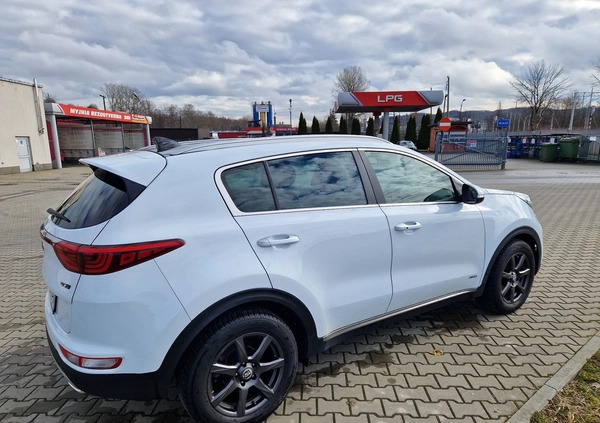 Kia Sportage cena 79500 przebieg: 109000, rok produkcji 2016 z Ostrów Lubelski małe 121